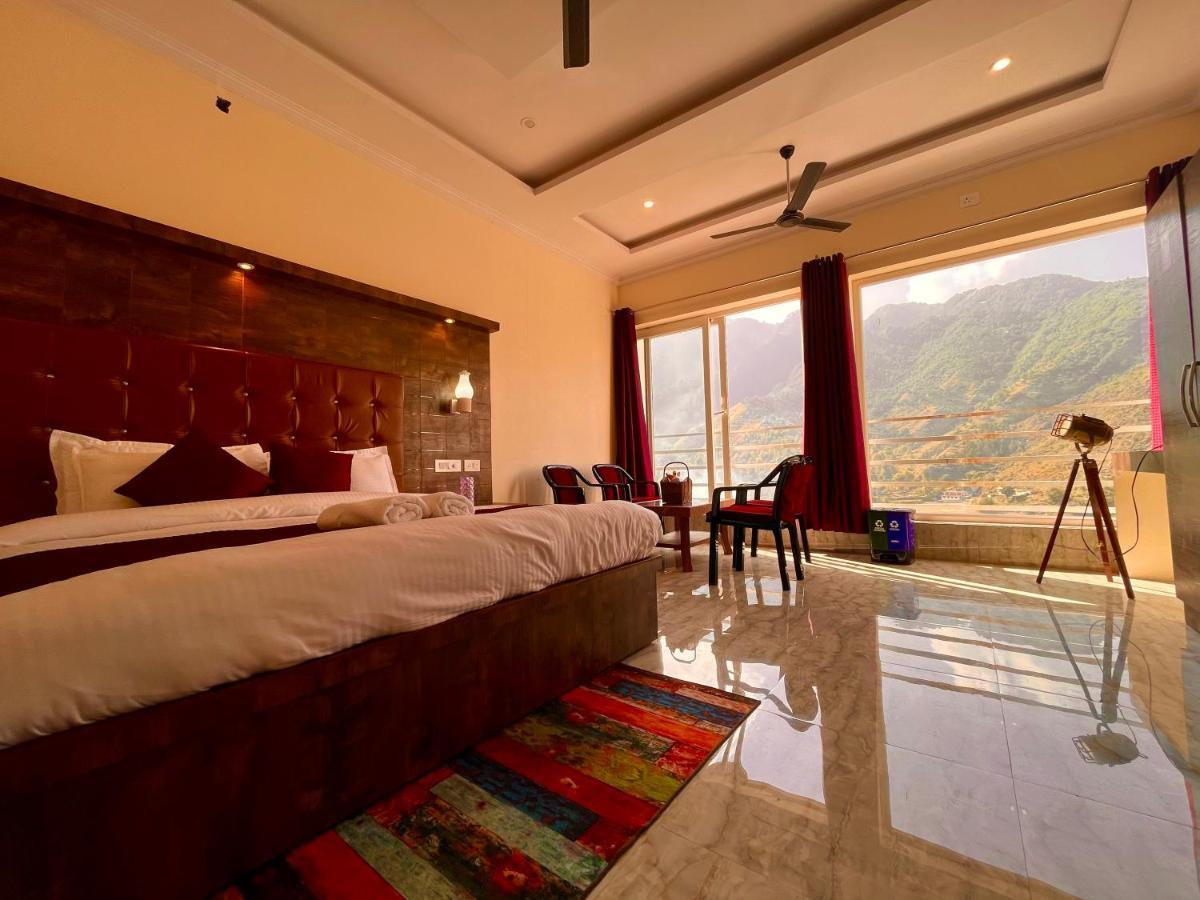 Sitara Resort, Scenic Mountain View Rooms With Balcony & Terrace Масурі Екстер'єр фото