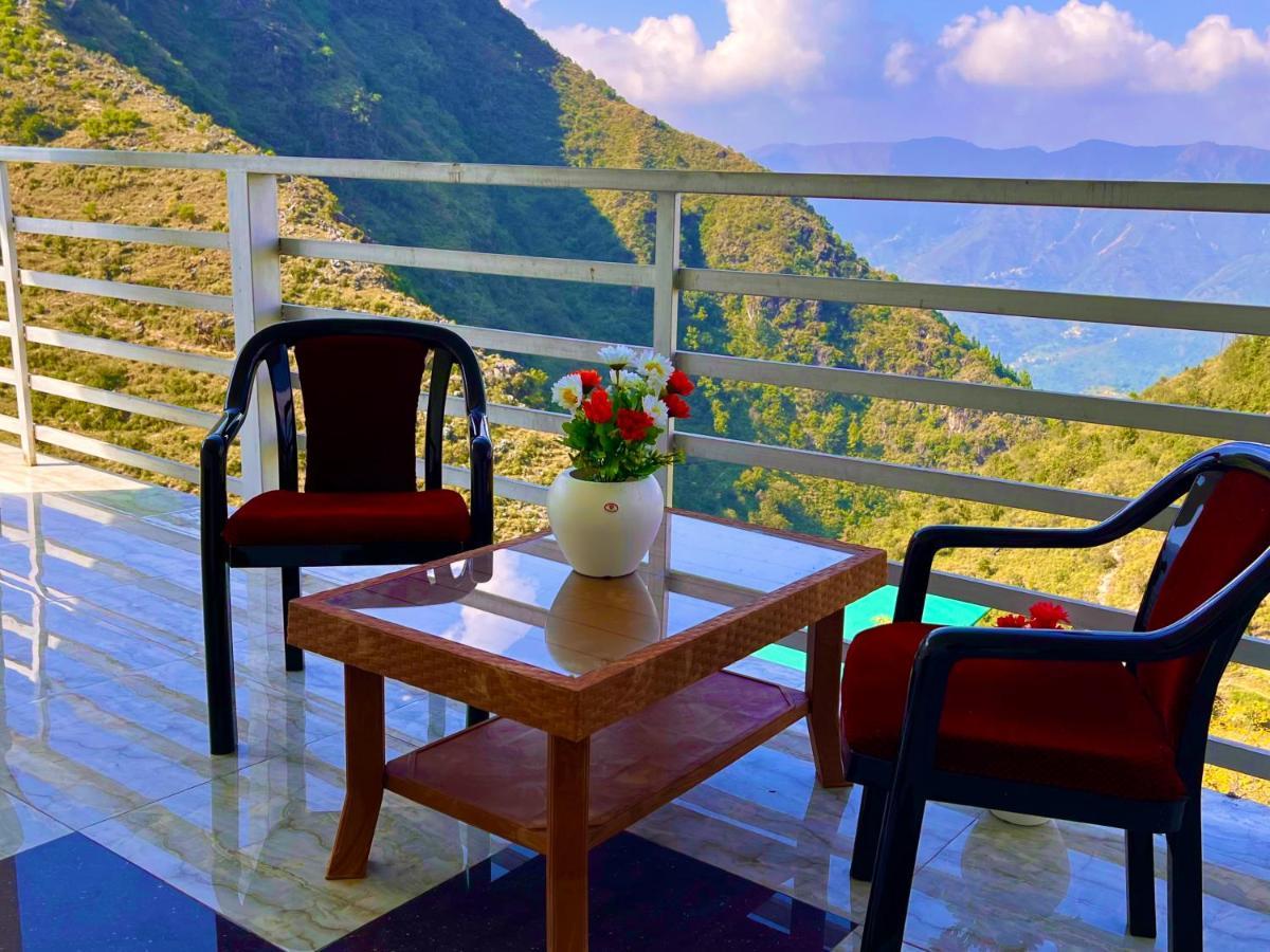 Sitara Resort, Scenic Mountain View Rooms With Balcony & Terrace Масурі Екстер'єр фото