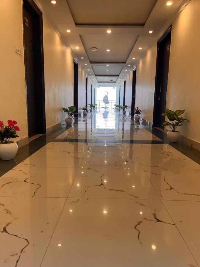 Sitara Resort, Scenic Mountain View Rooms With Balcony & Terrace Масурі Екстер'єр фото